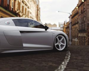 Превью обои audi r8, audi, колесо, вид сбоку