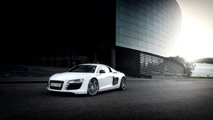 Превью обои audi, r8, белый, здание