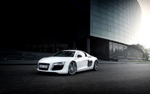 Превью обои audi, r8, белый, здание