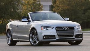 Превью обои audi, s5, кабриолет, серый, вид спереди