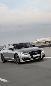 Превью обои audi s8, audi, автомобиль, серый, скорость, дорога