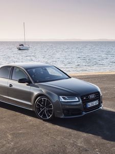 Превью обои audi, s8, вид сбоку, море