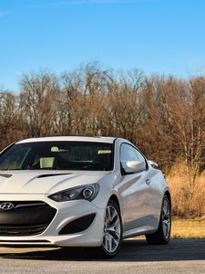 Превью обои авто, белый, вид сбоку