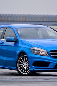 Превью обои авто, вид сбоку, синий, фара