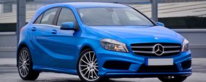 Превью обои авто, вид сбоку, синий, фара