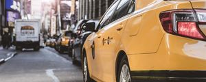 Превью обои авто, вид сзади, фара, бампер