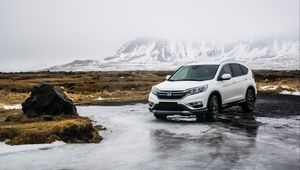 Превью обои авто, внедорожник, вид сбоку, белый