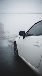 Превью обои автомобиль, белый, дорога, туман