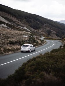 Превью обои автомобиль, дорога, поворот, горы