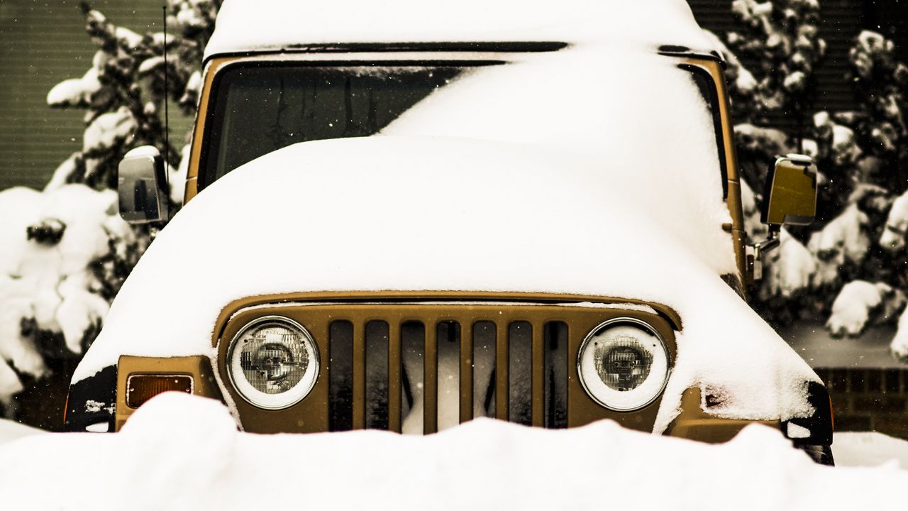 Обои автомобиль, внедорожник, снег
