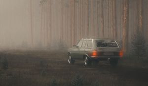 Превью обои автомобиль, внедорожник, туман