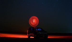 Превью обои автомобиль, звездное небо, ночь, свет, круг
