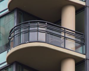 Превью обои балконы, здание, колонна, архитектура