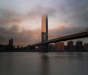 Превью обои башня, мост, здания, архитектура, город, побережье