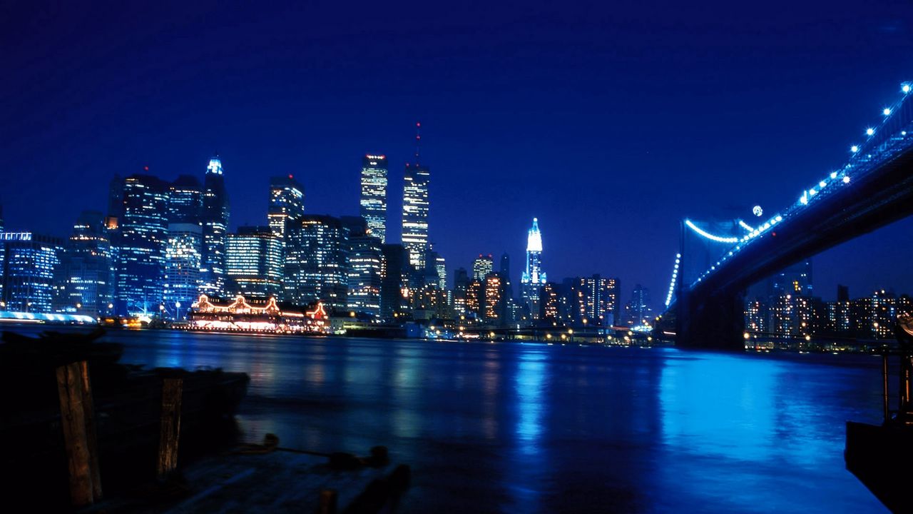 Обои башни-близнецы, нью-йорк, втц, небоскребы, река, мост, ночь, город, манхэттен, всемирный торговый центр