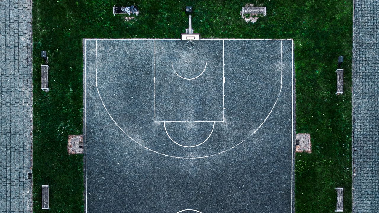Обои баскетбольная площадка, площадка, баскетбол, вид сверху
