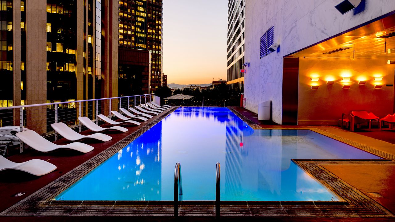 Обои бассейн, небоскреб, отель, роскошный, лос-анджелес, калифорния