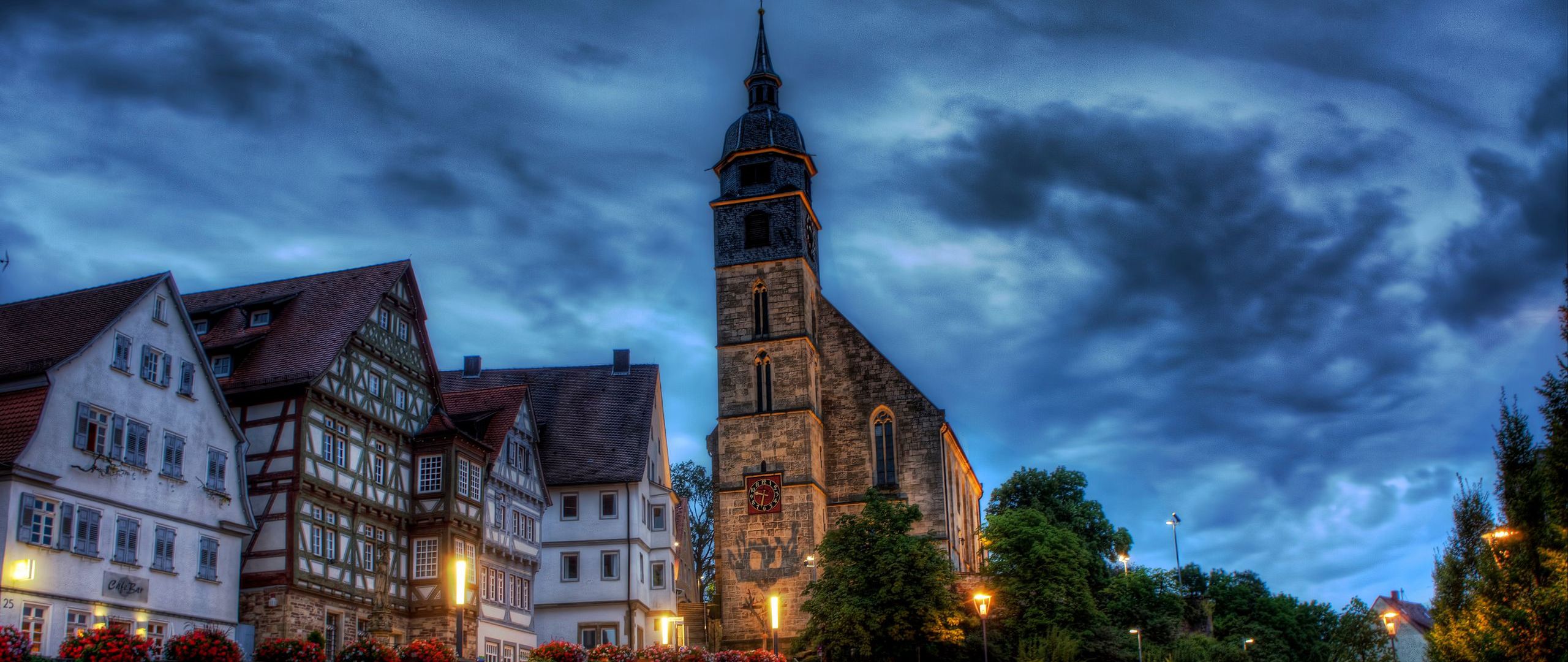 Boeblingen germany. Беблинген древняя Германия. Город. Бёблинген город фото. 2560 1080 Обои.