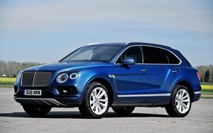 Превью обои bentley, bentayga, вид сбоку, синий