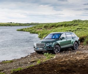 Превью обои bentley, bentayga, вид сбоку