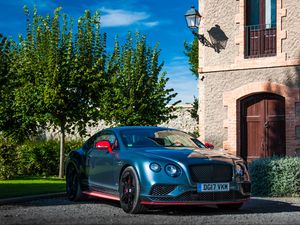 Превью обои bentley continental, bentley, автомобиль, синий, стоянка