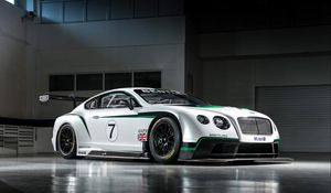 Превью обои bentley, continental, gt3, спорткар, вид сбоку