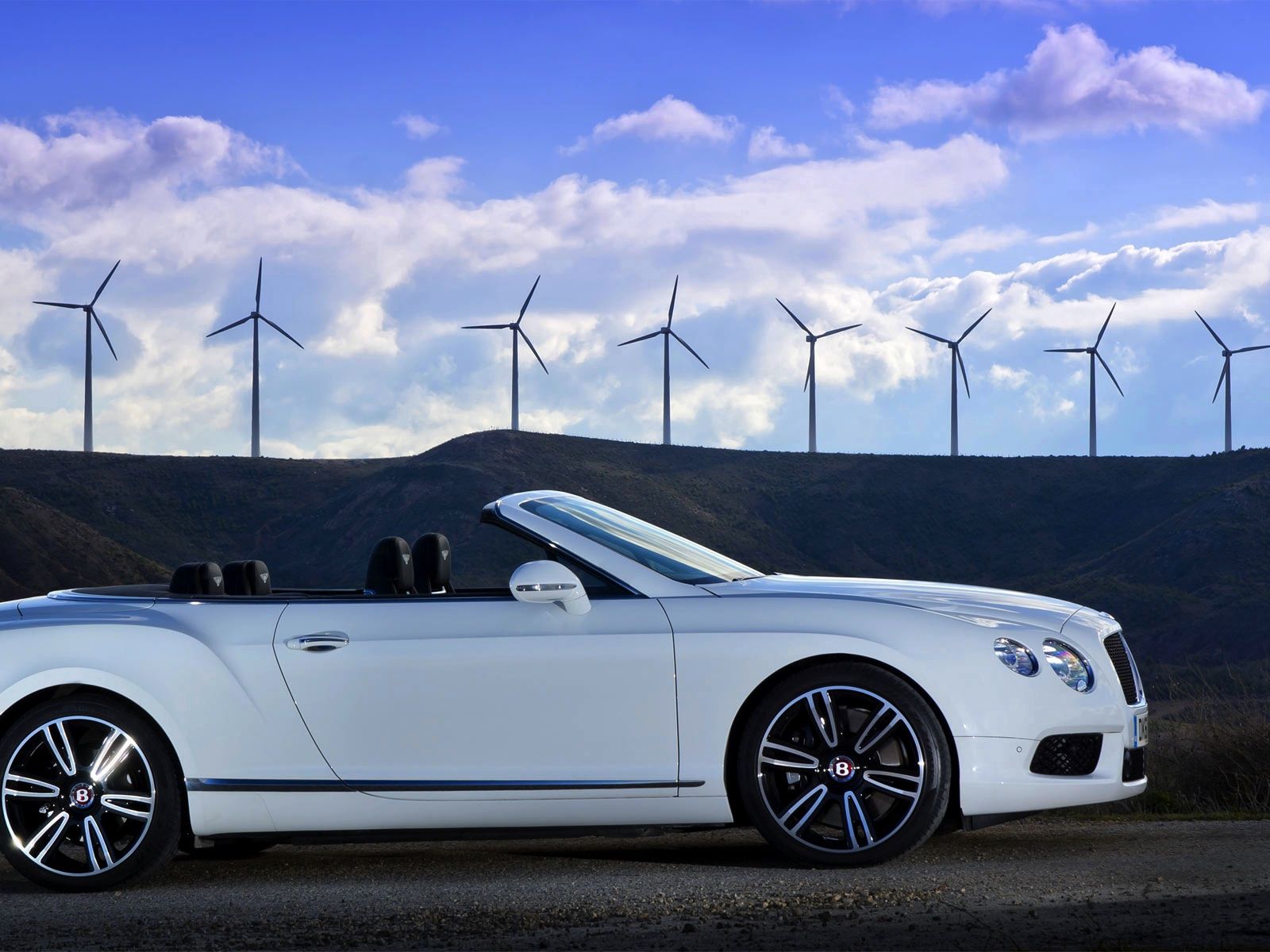 Bentley Continental GTC Р±РµР»С‹Р№