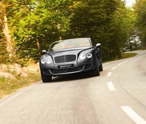 Превью обои bentley, continental, gtc, вид спереди, дорога