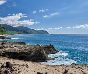 Превью обои берег, море, холмы, пейзаж, природа