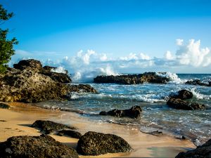 Превью обои берег, море, камни, брызги