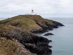 Превью обои берег, море, маяк, природа