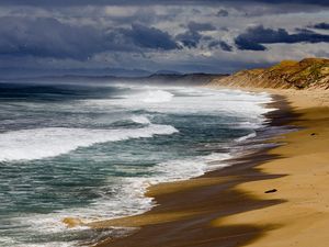 Превью обои берег, море, песок, волны, слои