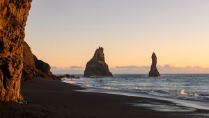 Превью обои берег, море, скалы, пейзаж, природа