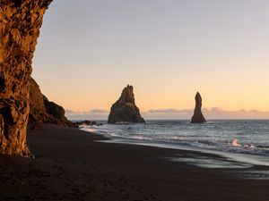 Превью обои берег, море, скалы, пейзаж, природа