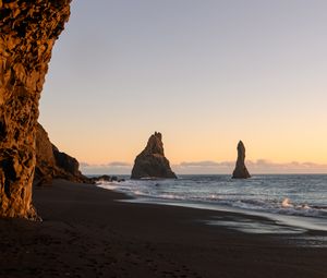 Превью обои берег, море, скалы, пейзаж, природа