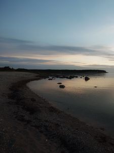 Превью обои берег, море, сумерки, пейзаж