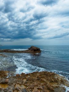 Превью обои берег, море, вода, волны, пейзаж