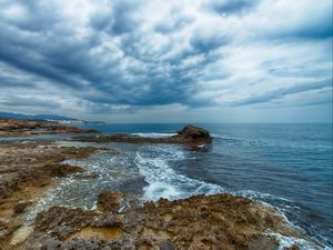 Превью обои берег, море, вода, волны, пейзаж