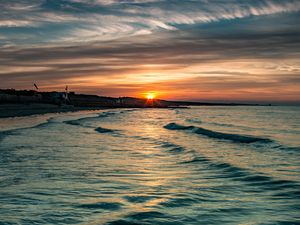 Превью обои берег, море, вода, солнце закат