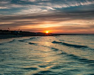 Превью обои берег, море, вода, солнце закат