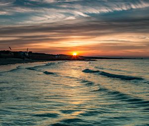 Превью обои берег, море, вода, солнце закат