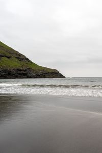 Превью обои берег, море, вода, скалы, пейзаж