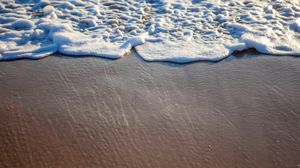 Превью обои берег, песок, море, пена, природа