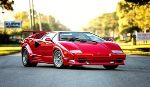 Превью обои bertone, lamborghini, countach, 1990, красный