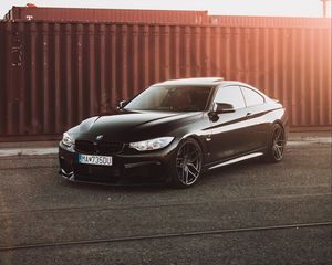 Превью обои bmw 320i, bmw, машина, черный