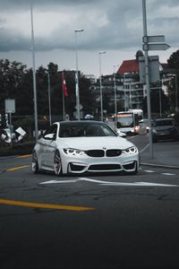 Превью обои bmw 3 series m, bmw, автомобиль, спорткар, вид спереди, дорога