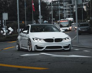 Превью обои bmw 3 series m, bmw, автомобиль, спорткар, вид спереди, дорога