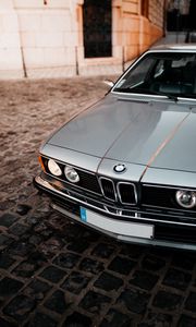 Превью обои bmw 635csi, bmw, автомобиль, серебряный, вид спереди