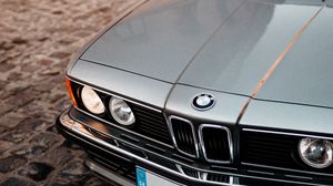 Превью обои bmw 635csi, bmw, автомобиль, серебряный, вид спереди