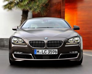 Превью обои bmw 6, bmw, вид спереди, решетка